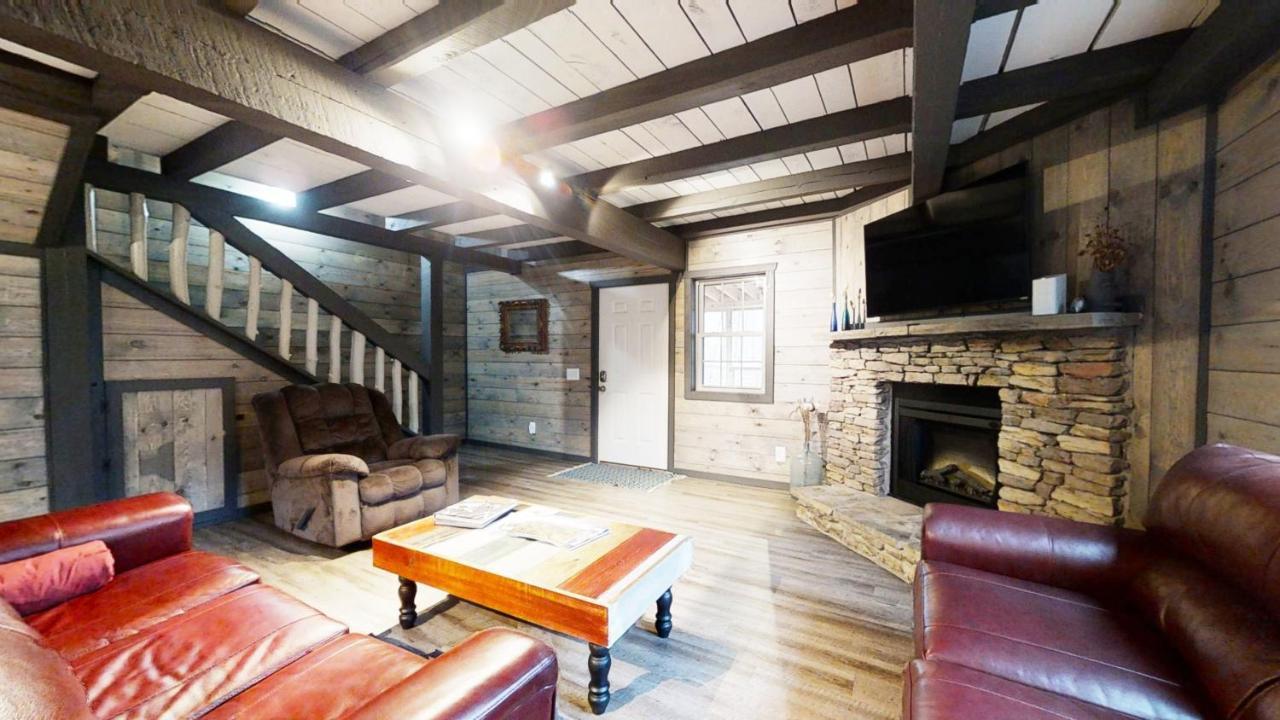 Bigfoots Hideaway Cabin Gatlinburg Exterior foto
